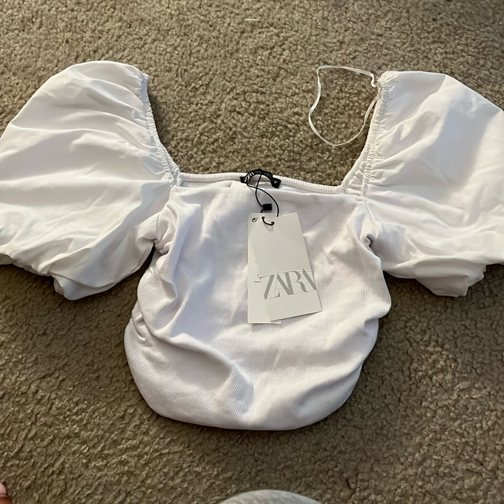 Puff Sleeve Crop Top